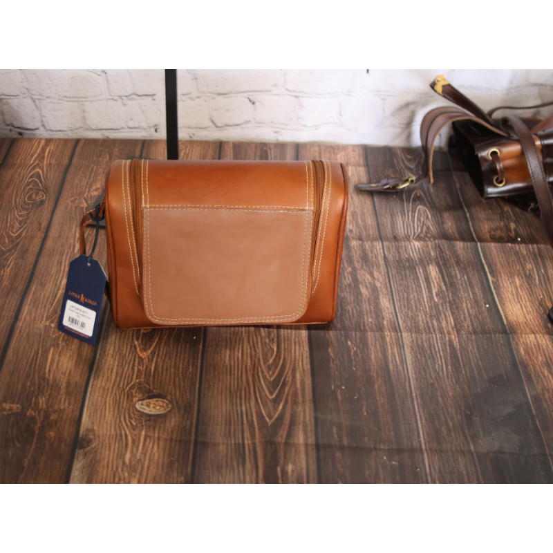 Links and Kings hanging Travel Toiletry Kit Tan Leather New