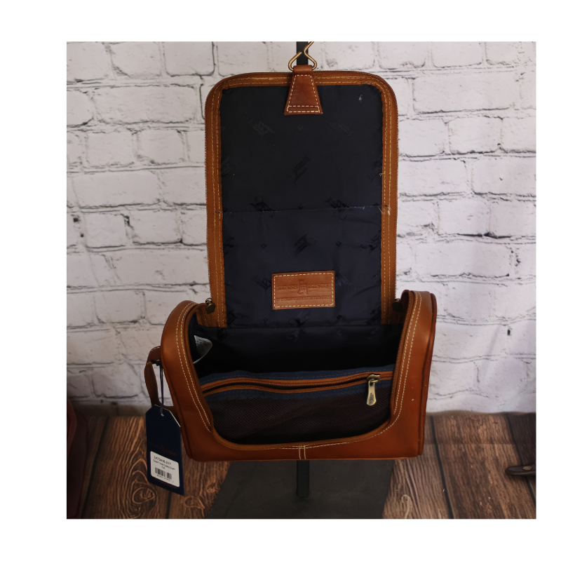 Links and Kings hanging Travel Toiletry Kit Tan Leather New