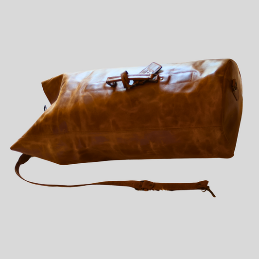 Hides Leather Full-Grain Leather Military Duffle 33L Rucksack